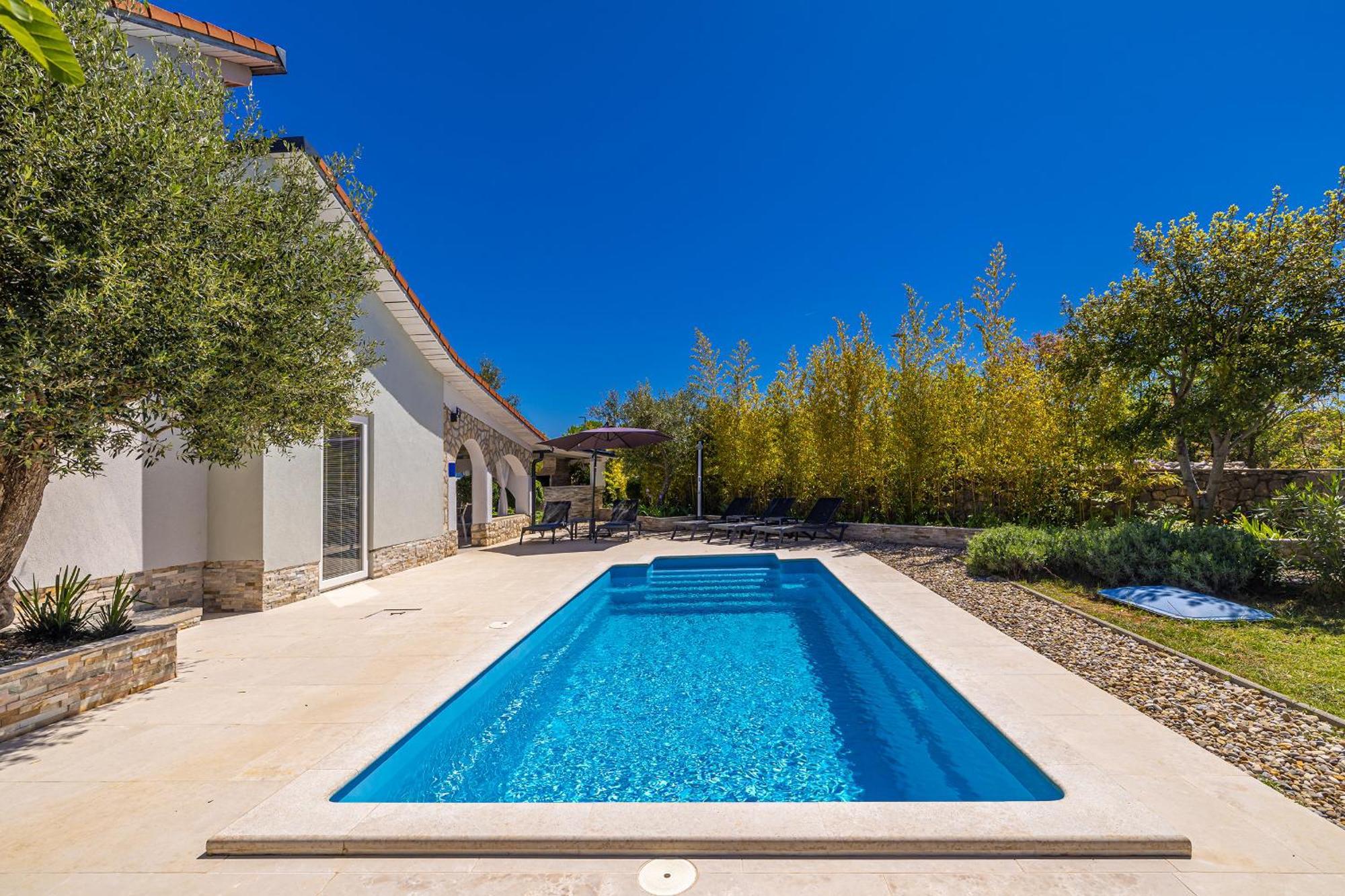Holiday House Kai With Private Pool Pinezići 외부 사진