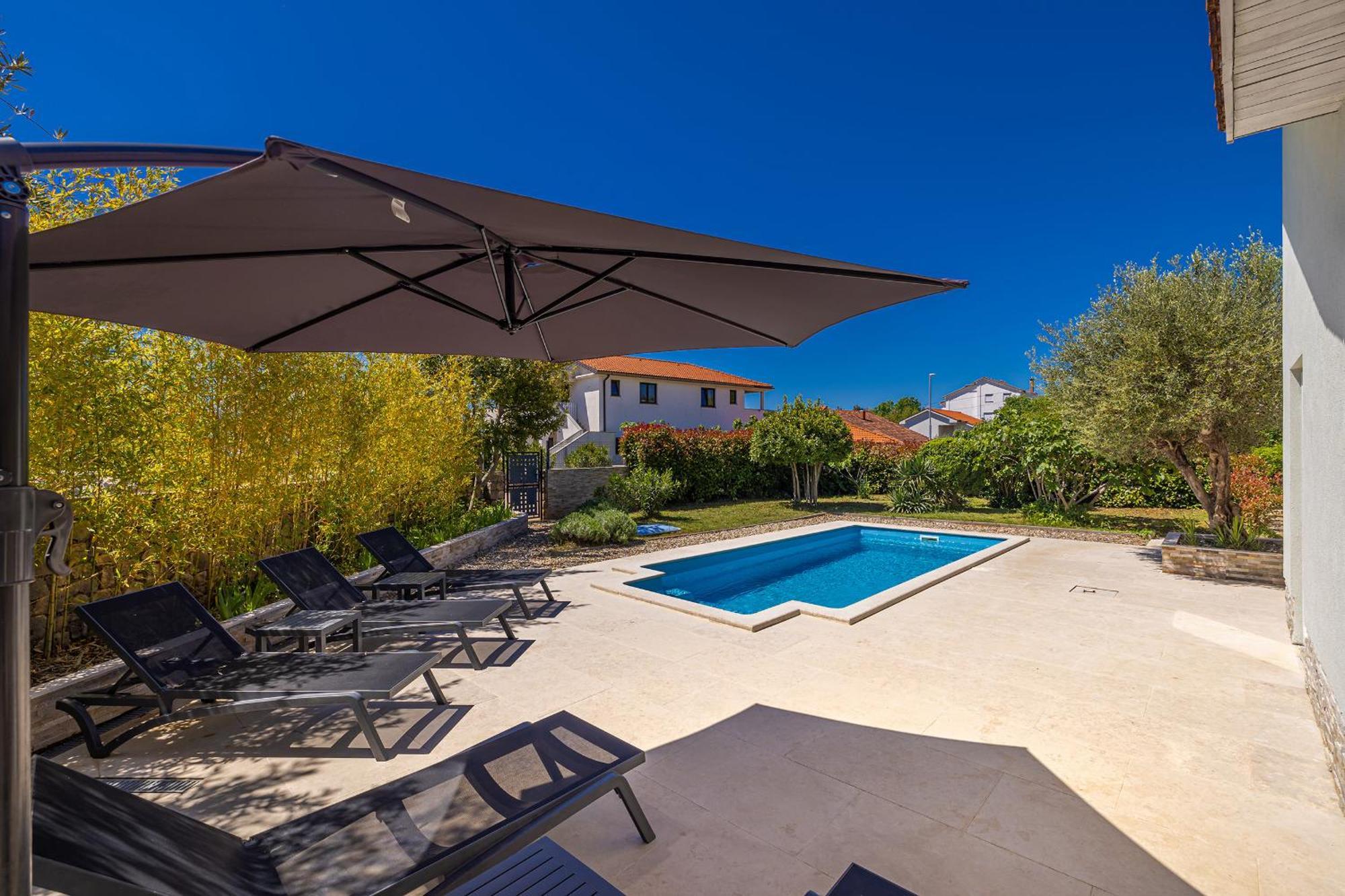 Holiday House Kai With Private Pool Pinezići 외부 사진